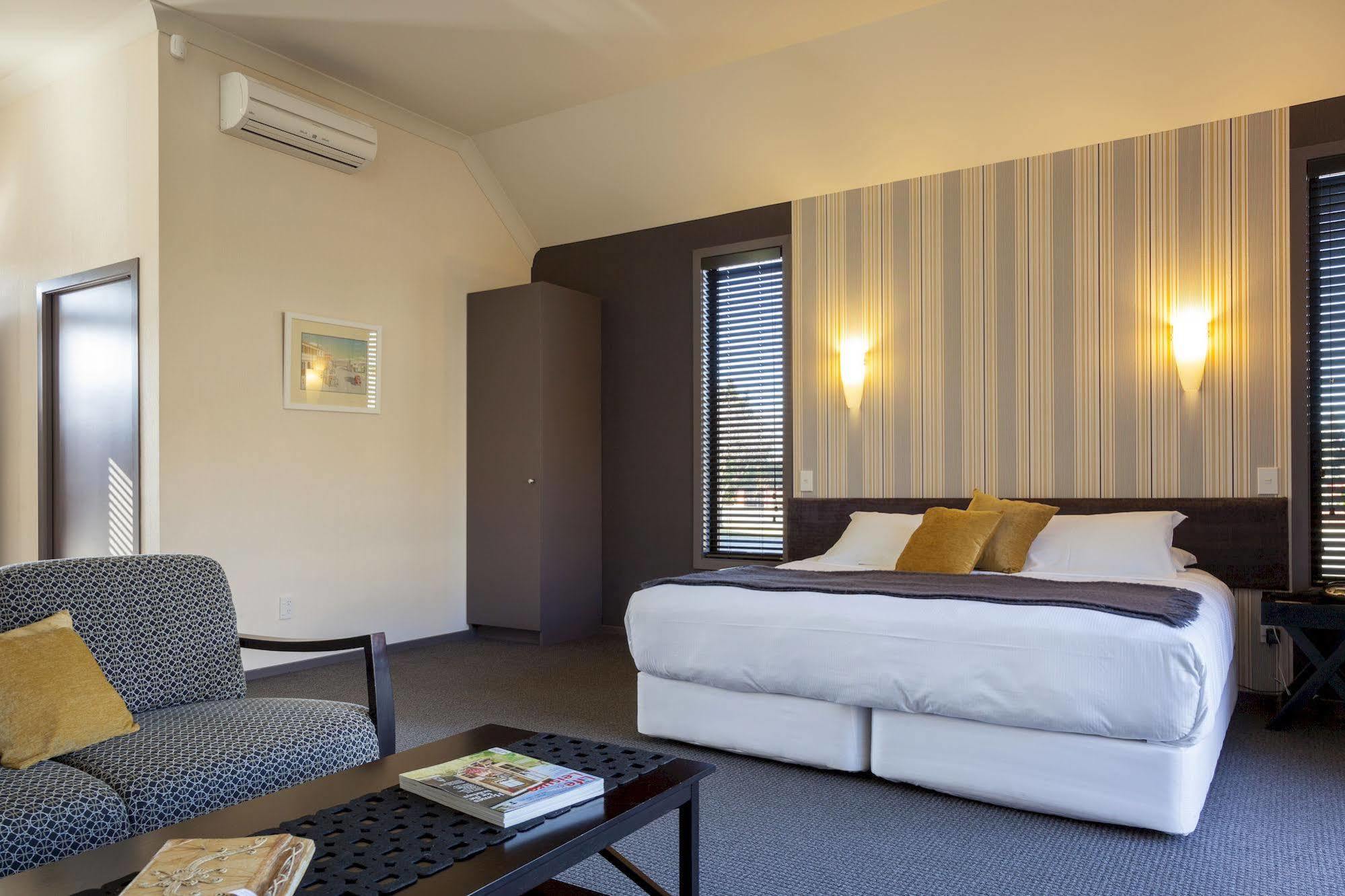 Hawkdun Lodge Motel Ranfurly Eksteriør billede