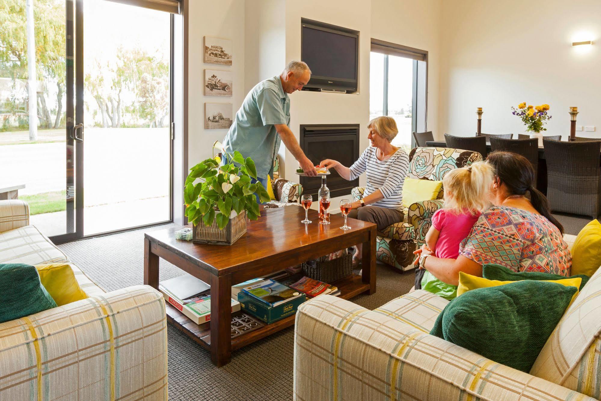 Hawkdun Lodge Motel Ranfurly Eksteriør billede